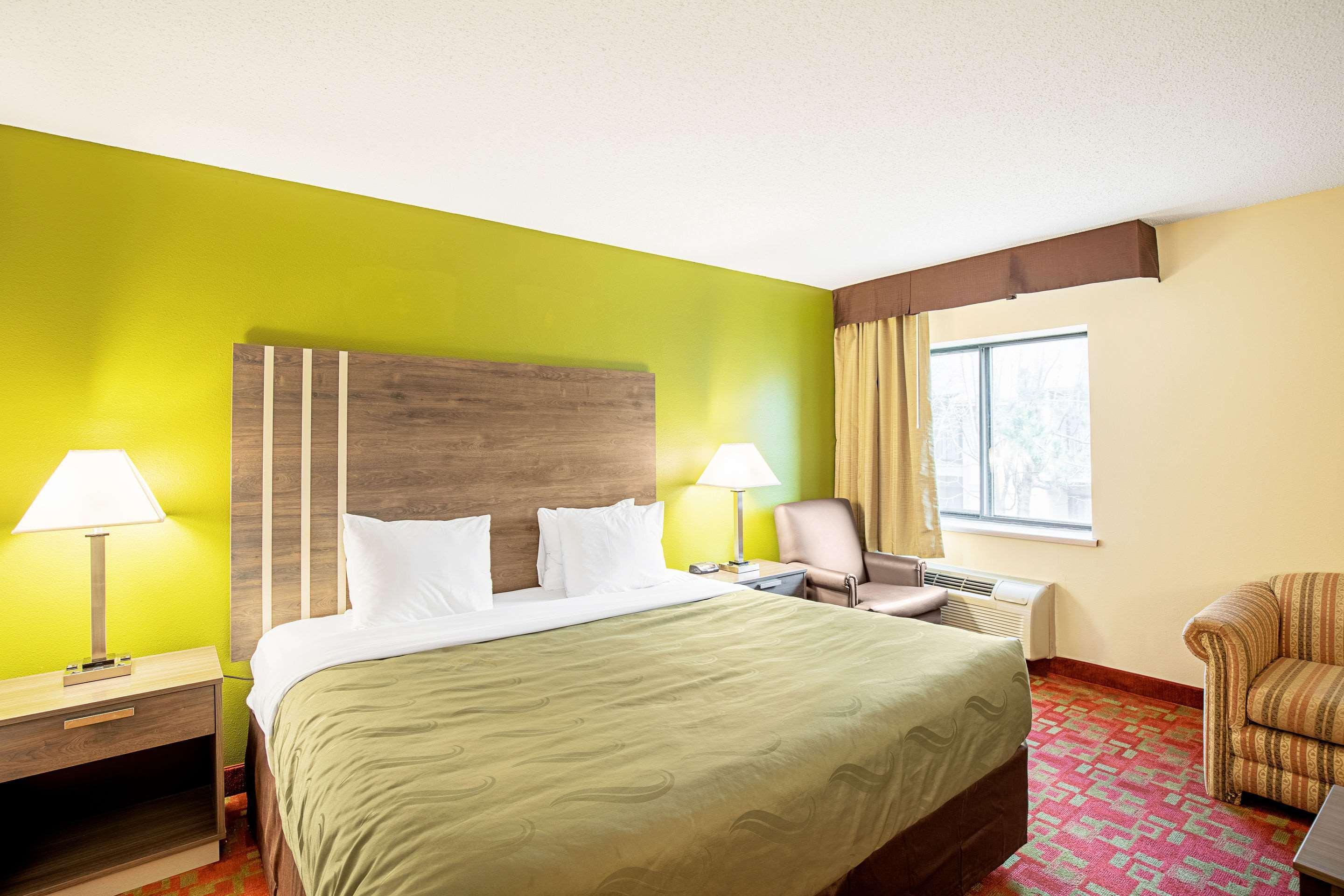 Quality Inn & Suites Milwaukee Eksteriør bilde