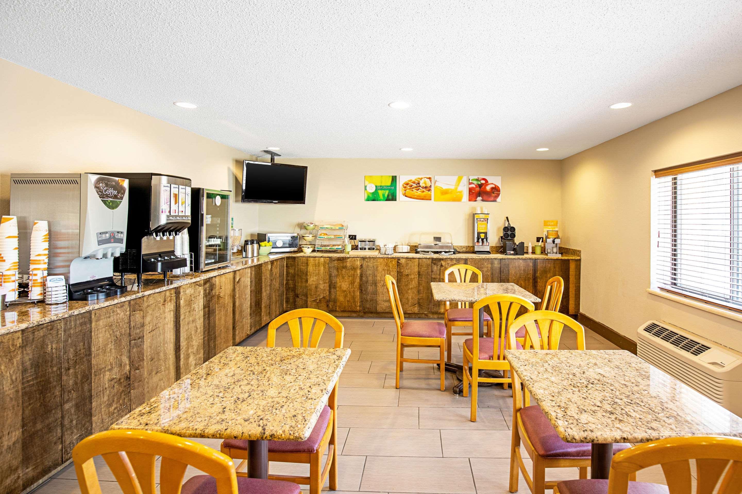 Quality Inn & Suites Milwaukee Eksteriør bilde