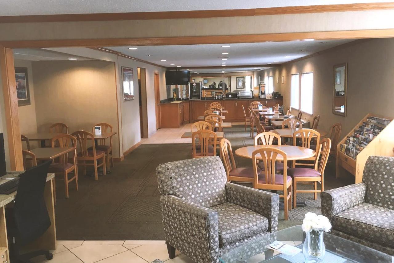 Quality Inn & Suites Milwaukee Eksteriør bilde