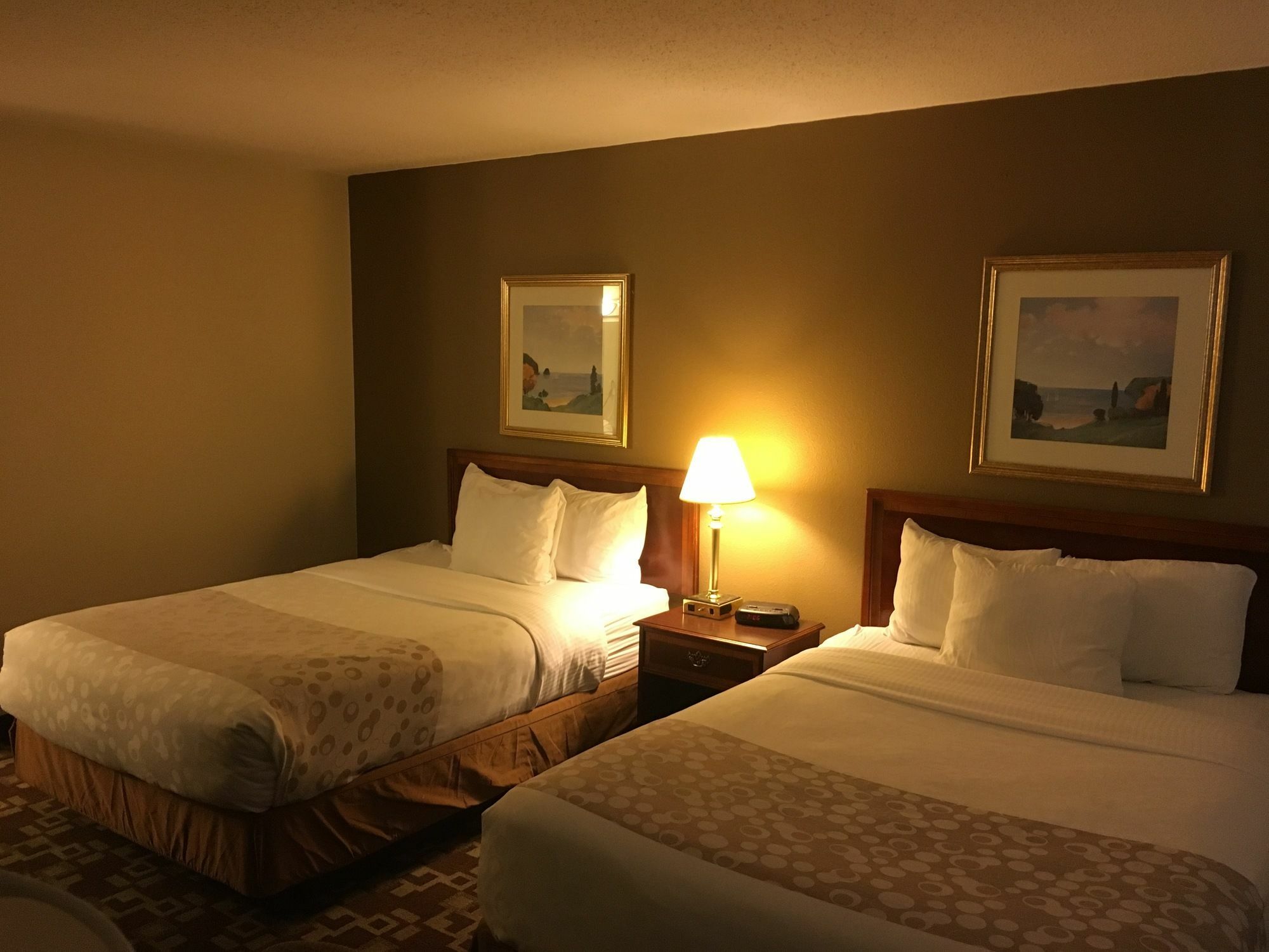 Quality Inn & Suites Milwaukee Eksteriør bilde